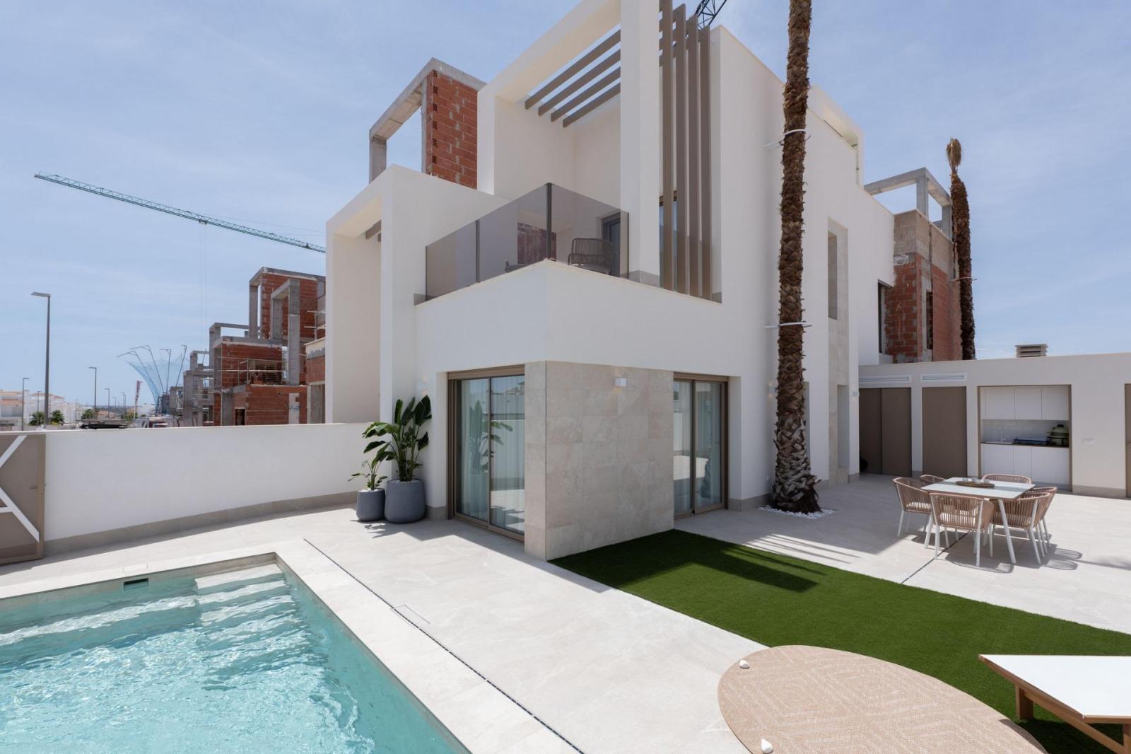 Villa for Sale in Los Alcázares