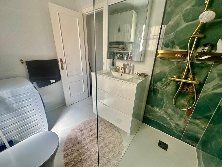 Villa for Sale in Algorfa