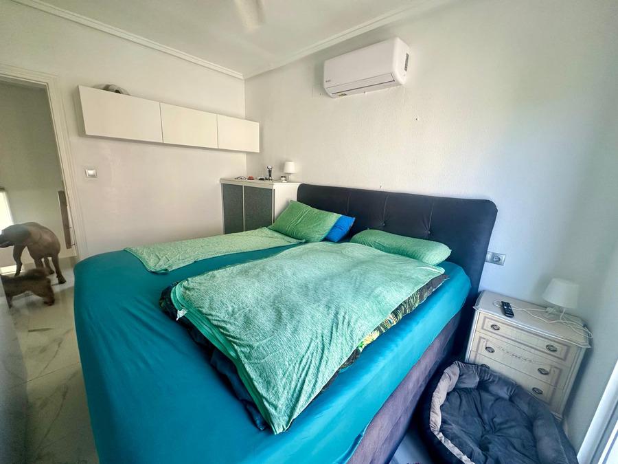 Villa for Sale in Algorfa