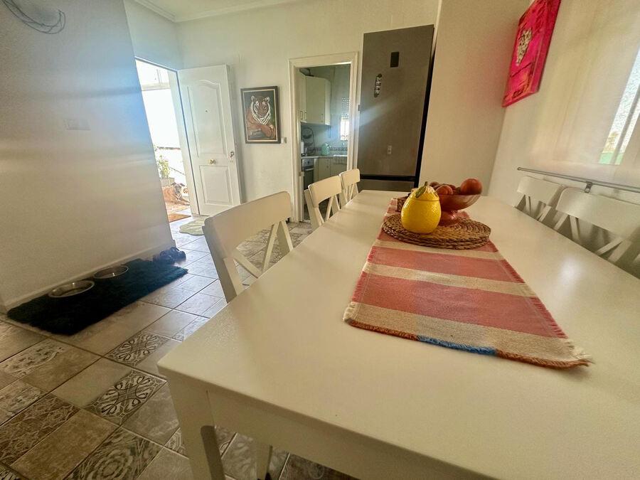 Villa for Sale in Algorfa