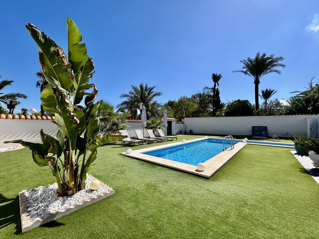Villa for Sale in Cartagena