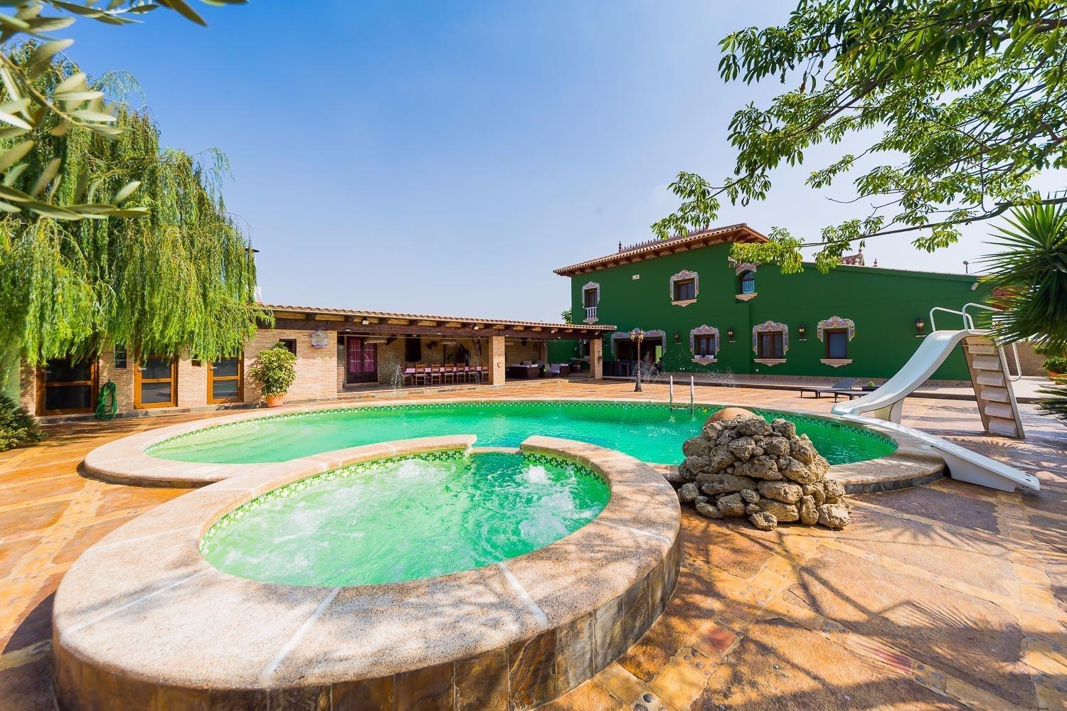Finca en Venta en Almoradí