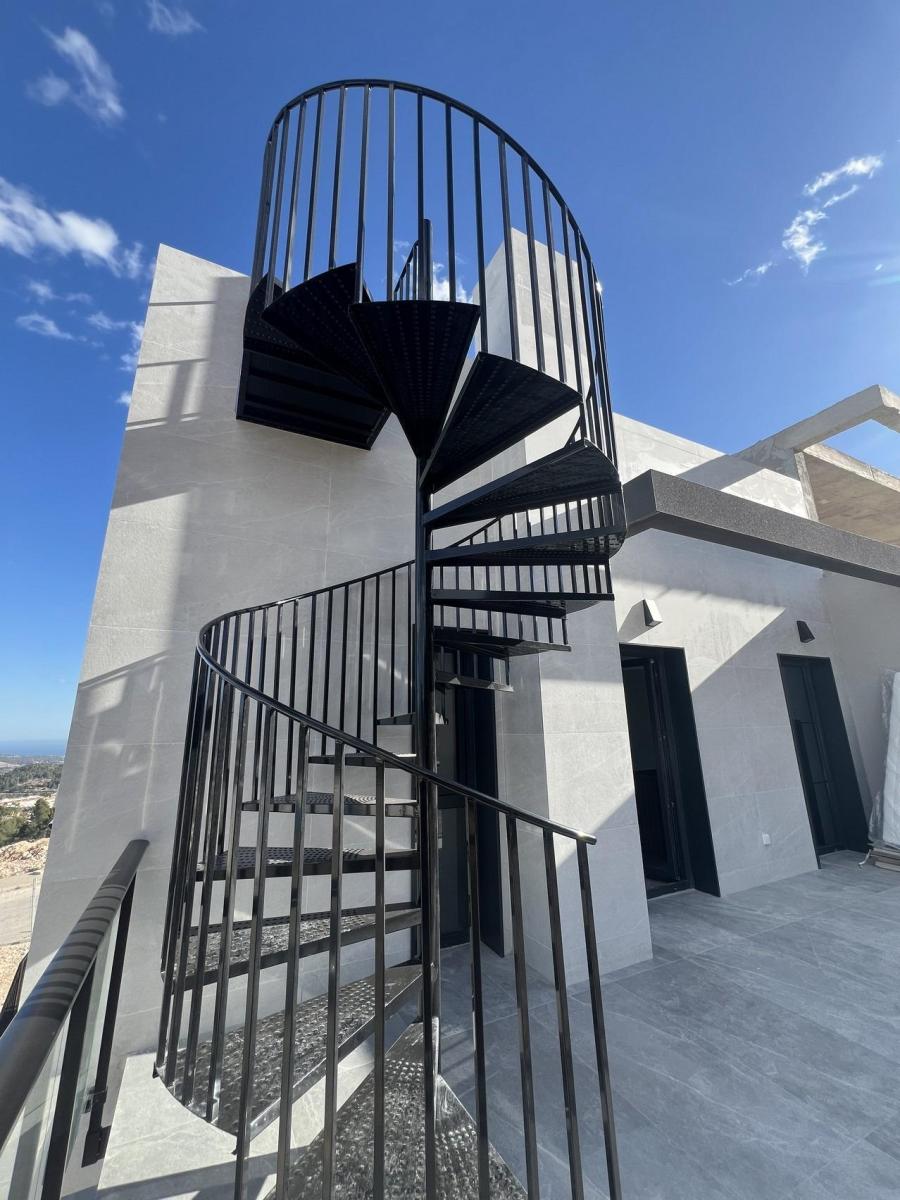 Villa en Venta en Polop