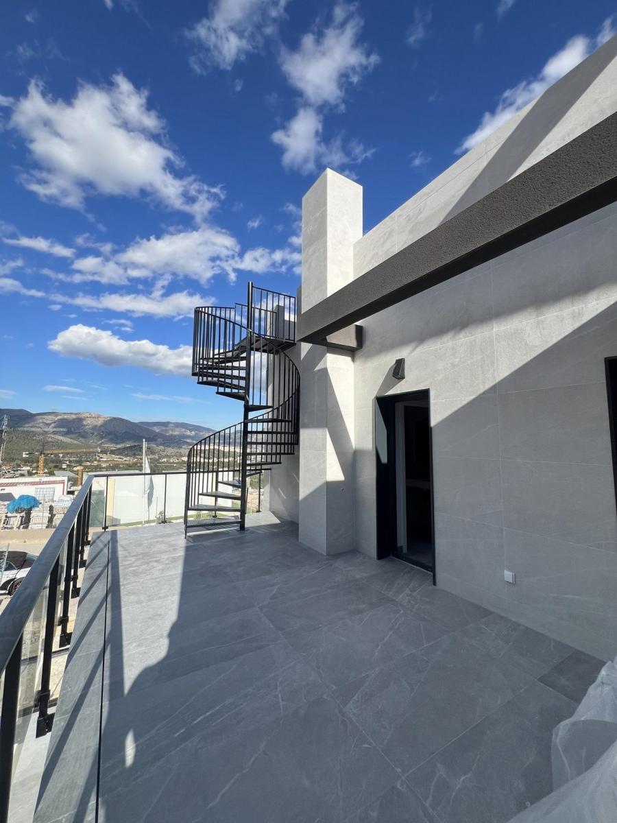 Villa en Venta en Polop