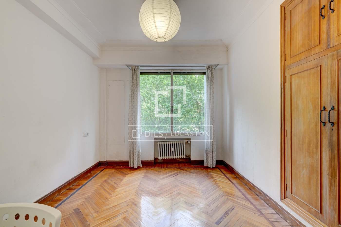 Apartment for Sale in San Sebastián