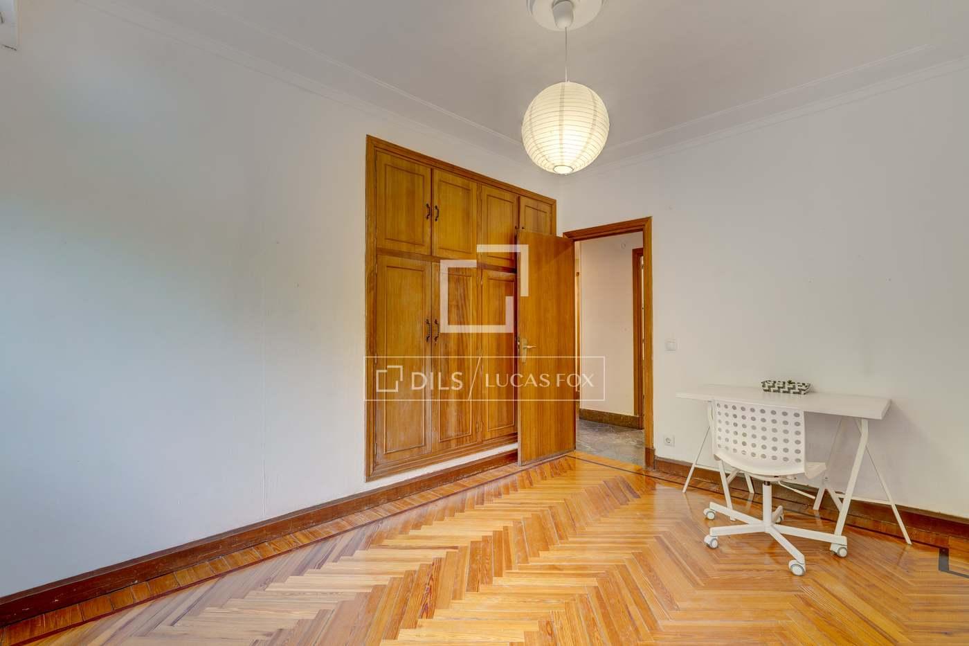 Apartment for Sale in San Sebastián