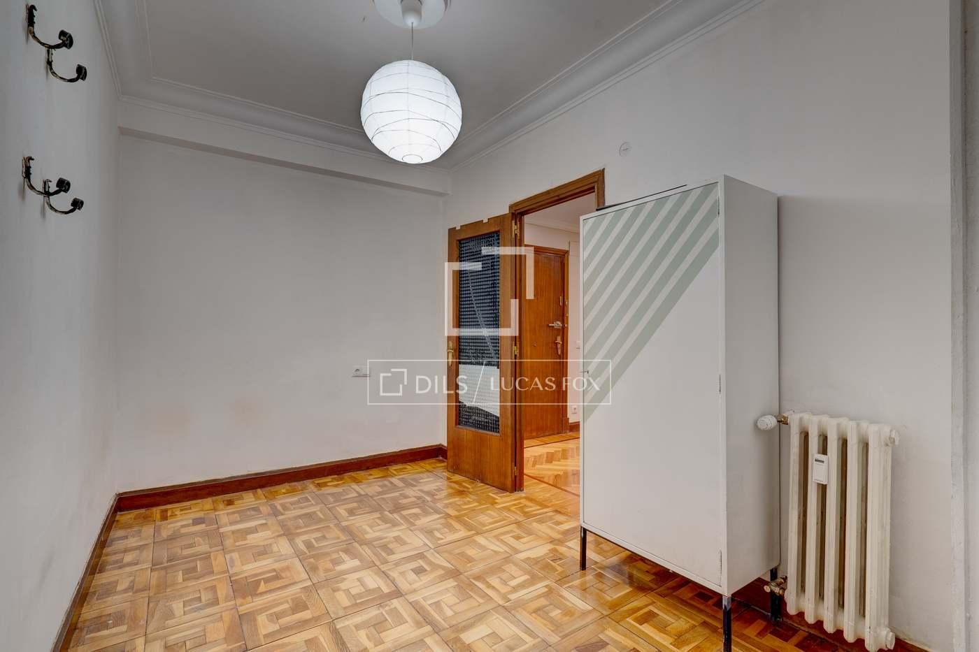 Apartment for Sale in San Sebastián