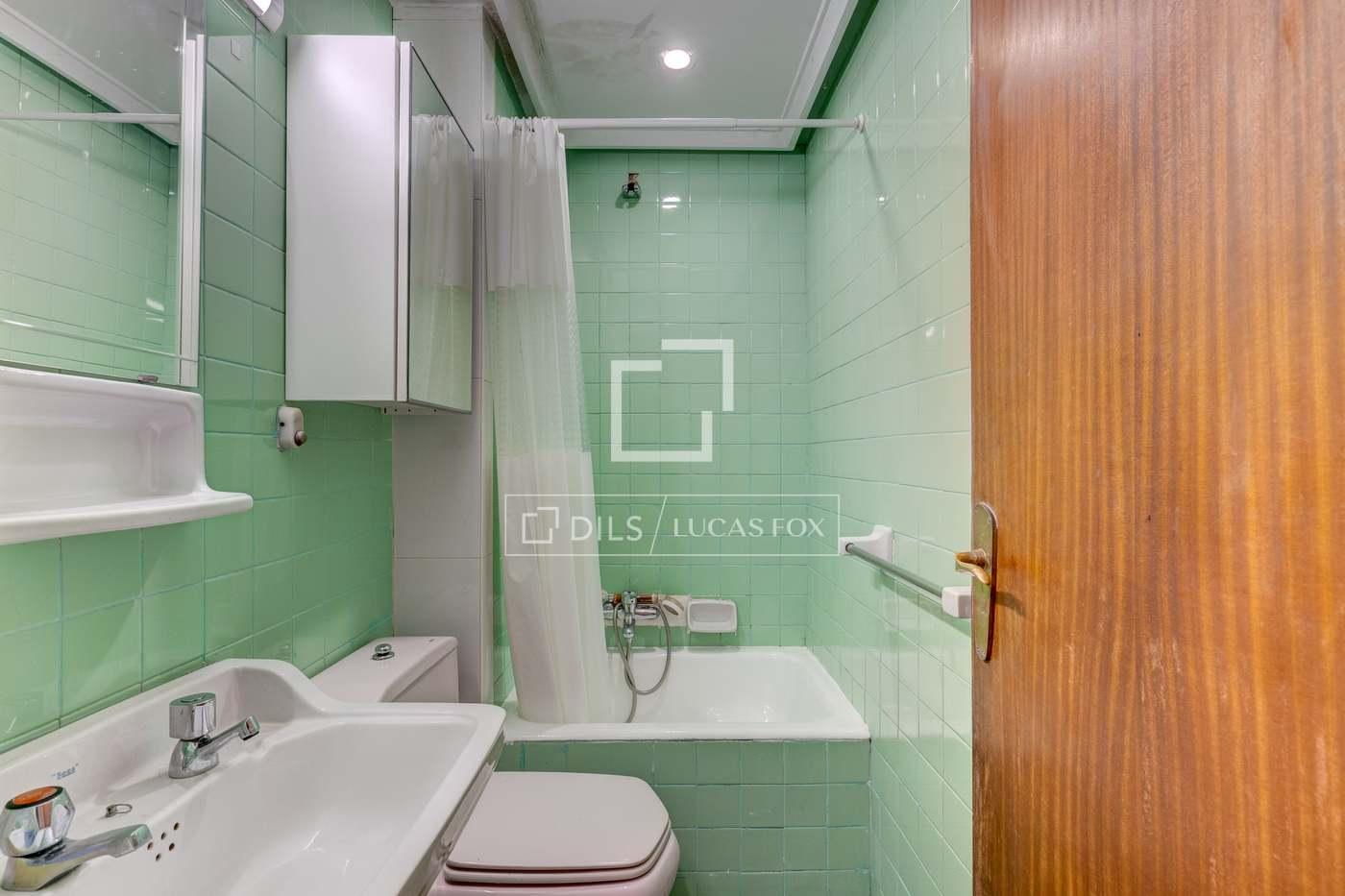 Apartment for Sale in San Sebastián