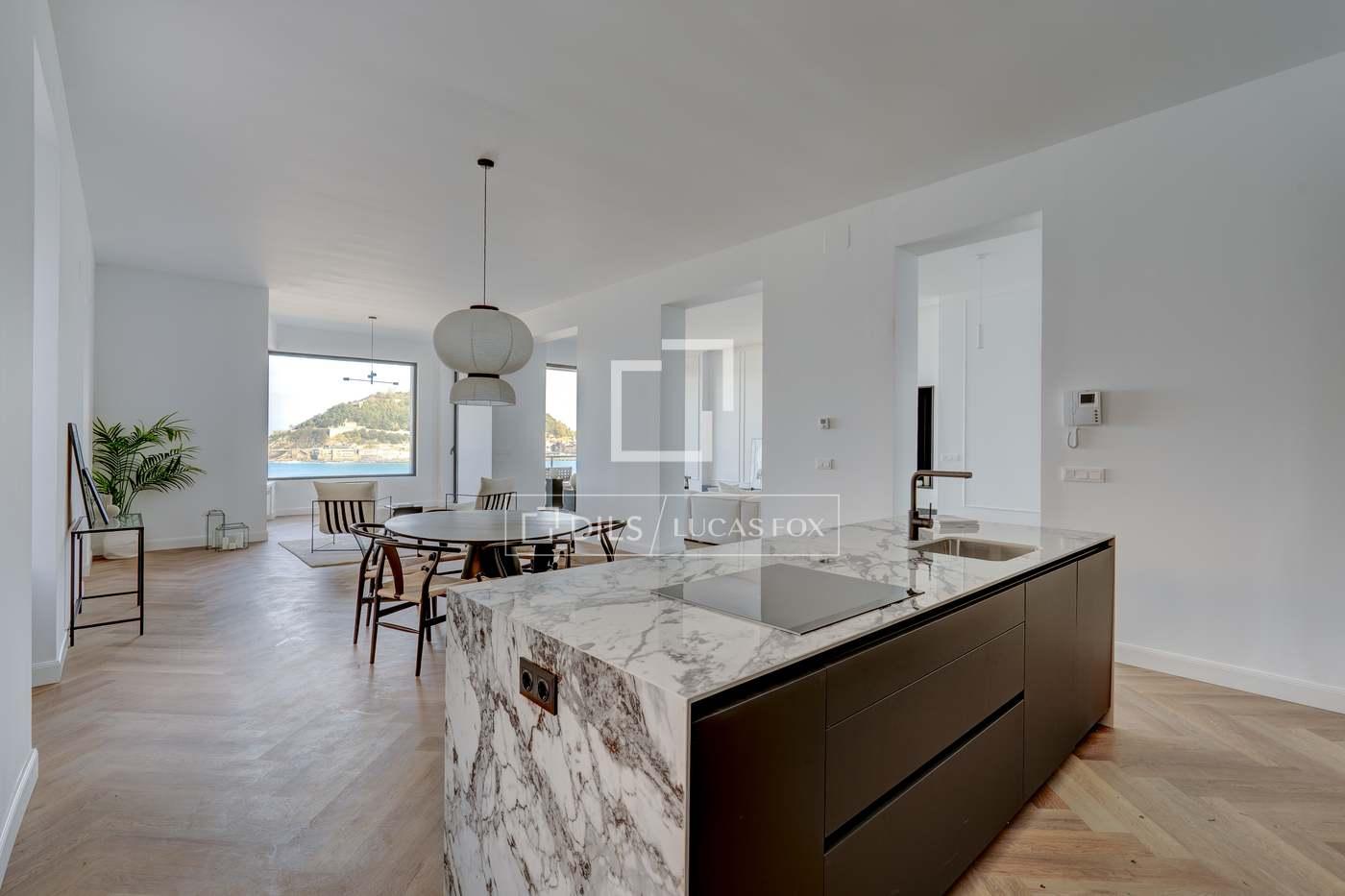 Apartment for Sale in San Sebastián