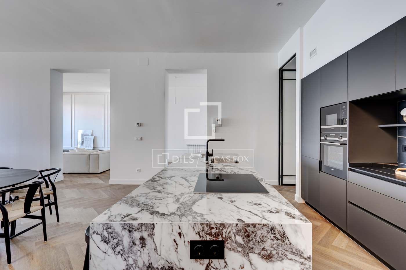 Apartment for Sale in San Sebastián