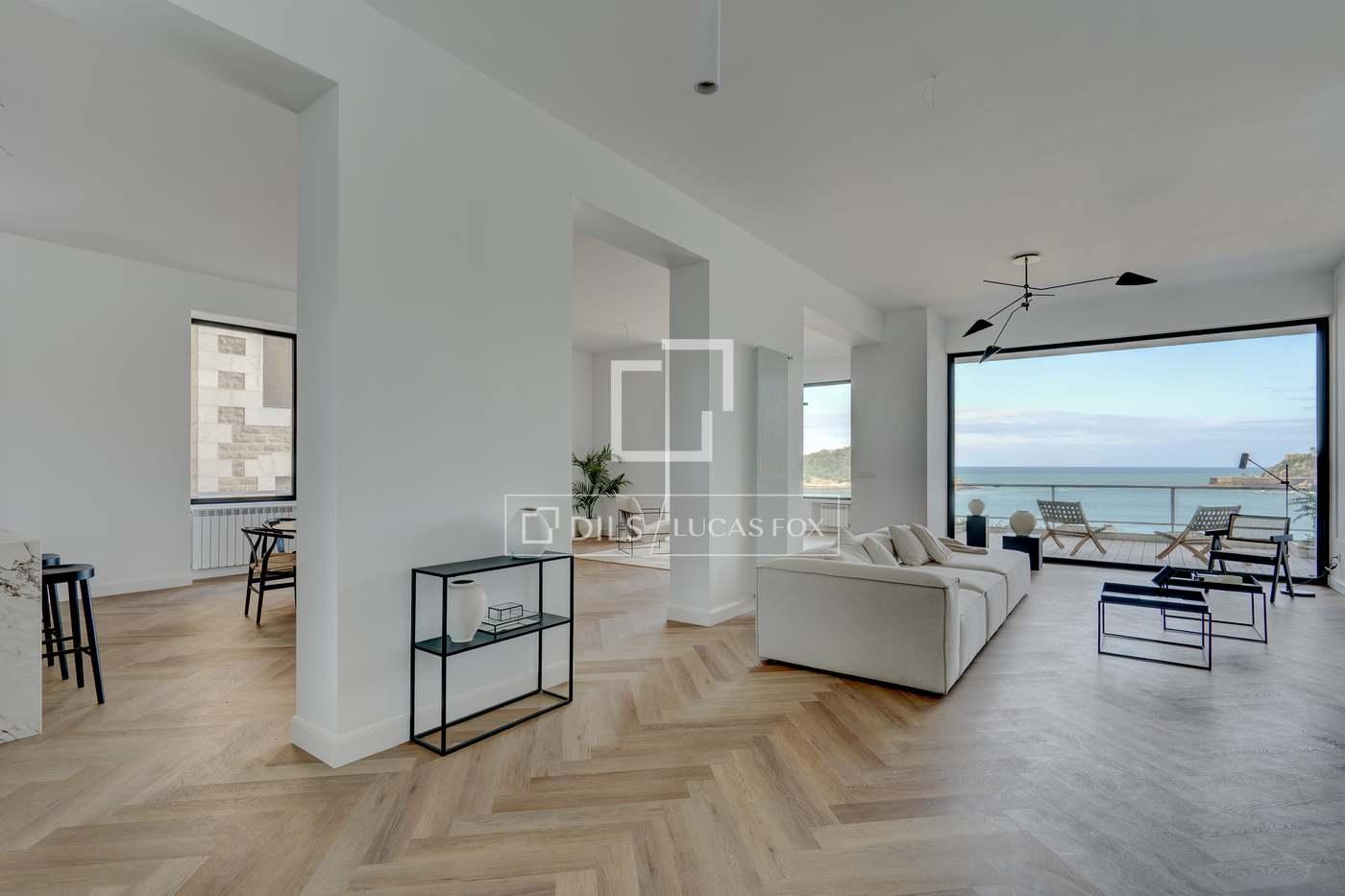 Apartment for Sale in San Sebastián
