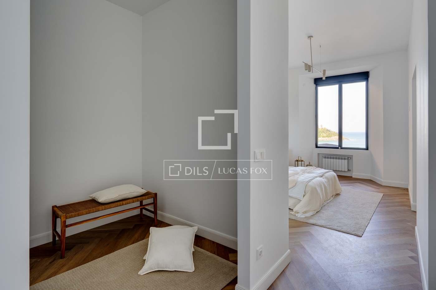Apartment for Sale in San Sebastián