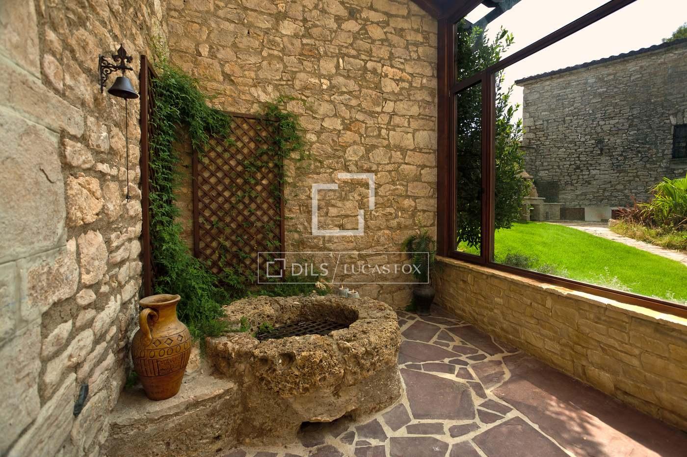 Property for Sale in Aberin
