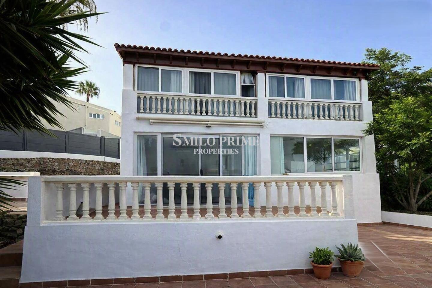 Villa en Venta en Arona
