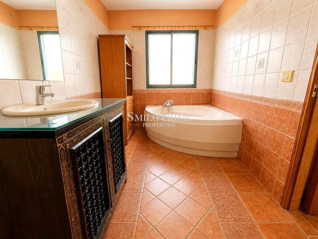 Villa en Venta en Arona