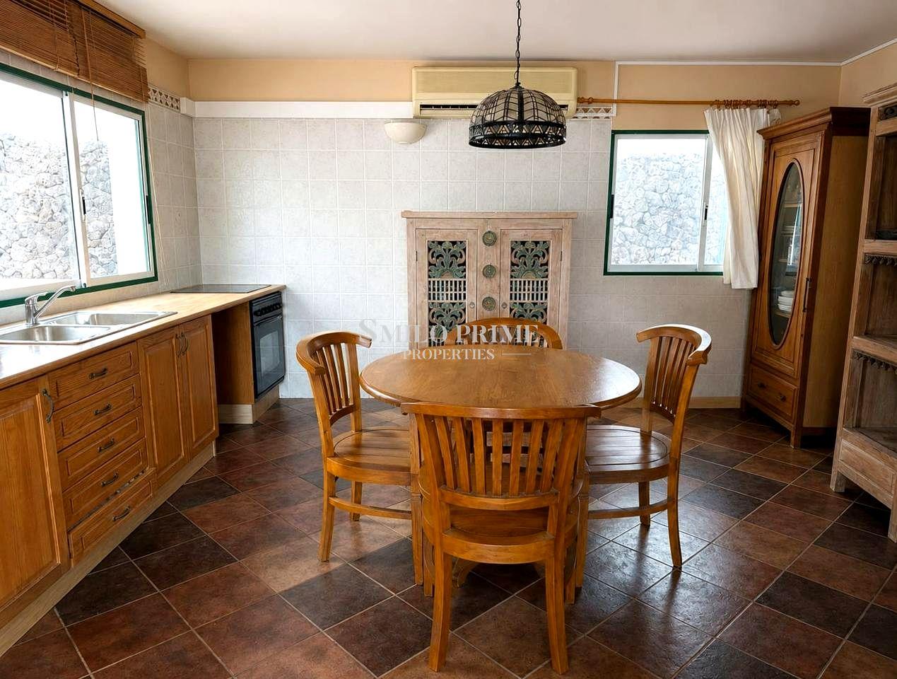 Villa en Venta en Arona