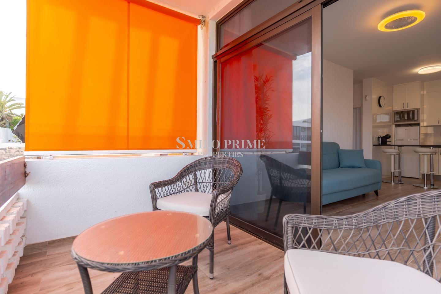 Flat for Sale in Arona