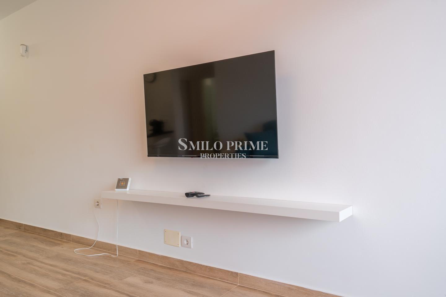 Flat for Sale in Arona