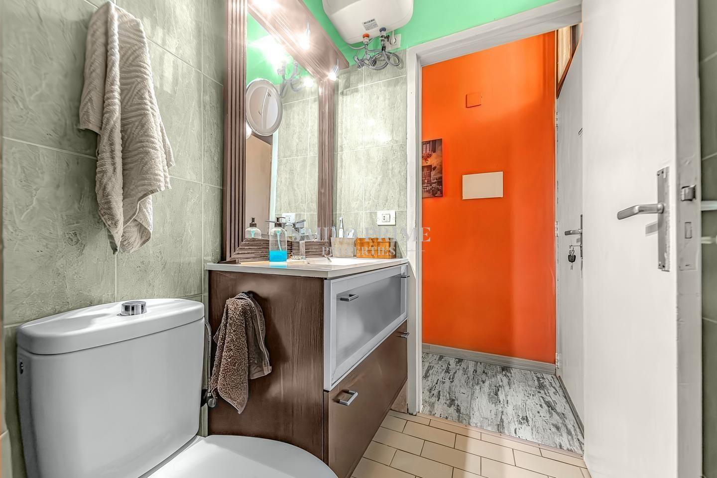 Flat for Sale in Arona