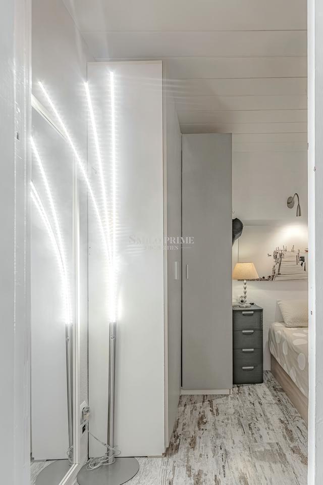 Flat for Sale in Arona
