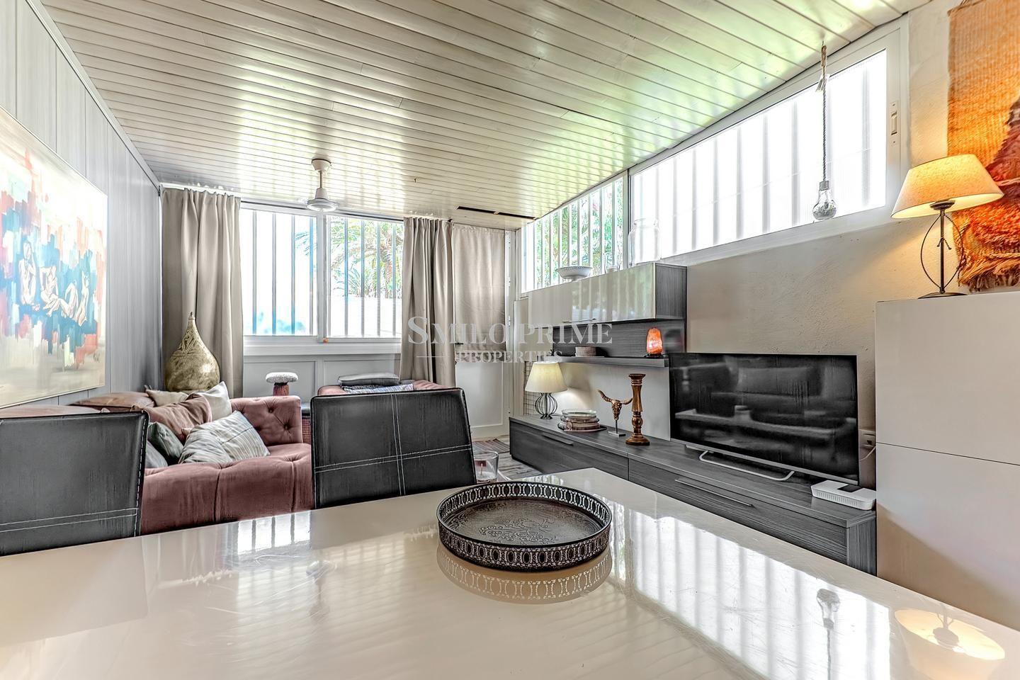 Flat for Sale in Arona