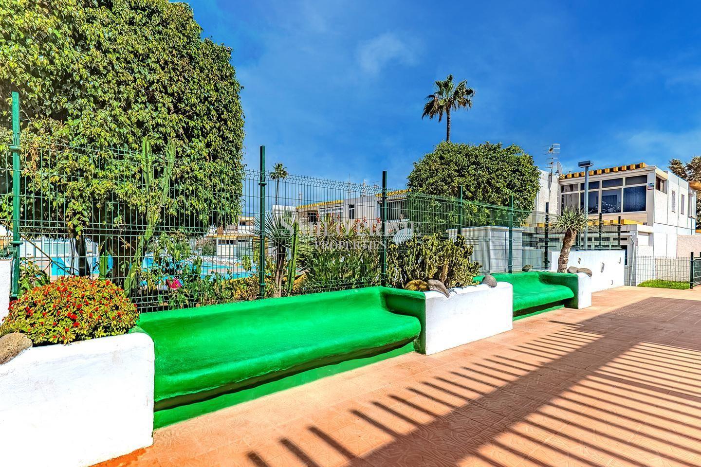 Flat for Sale in Arona