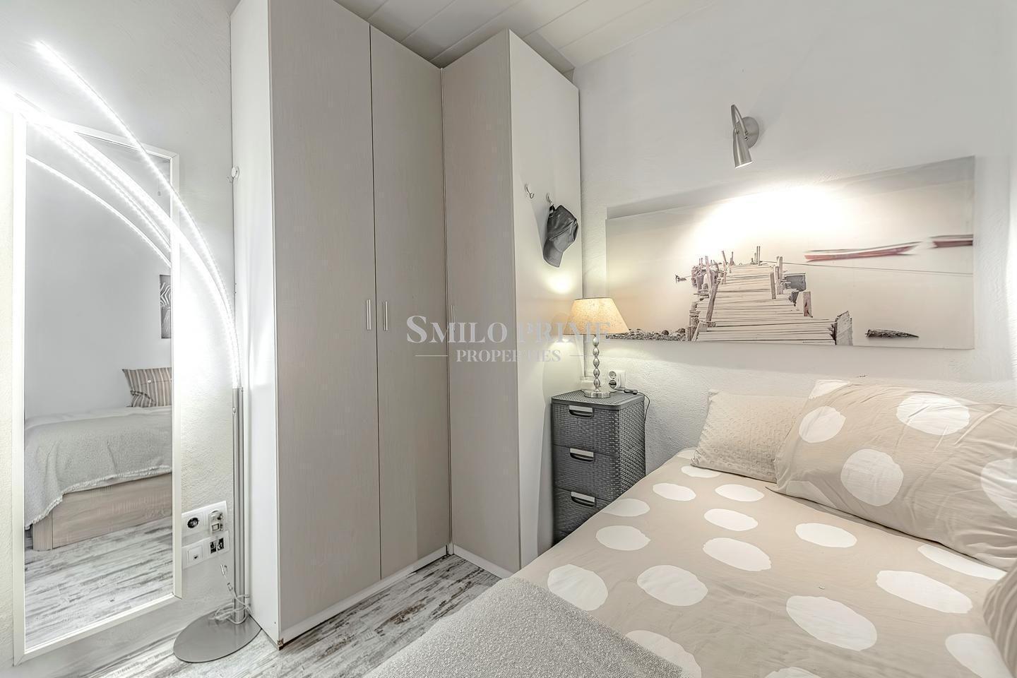 Flat for Sale in Arona