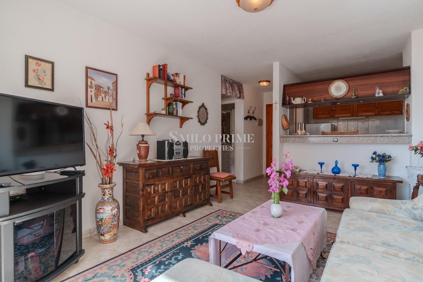 Flat for Rent in Arona