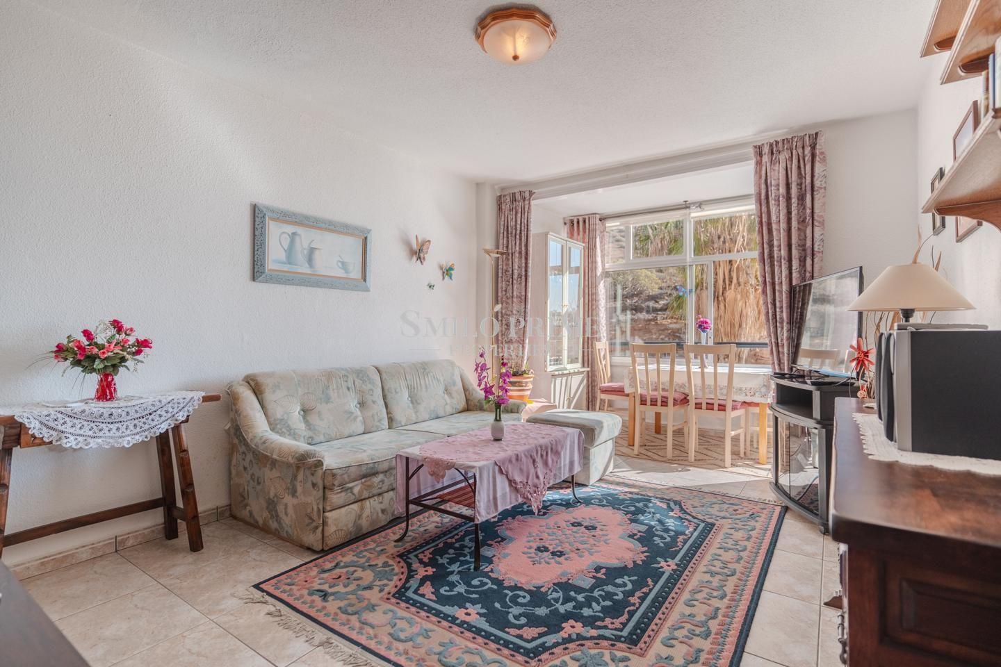 Flat for Rent in Arona