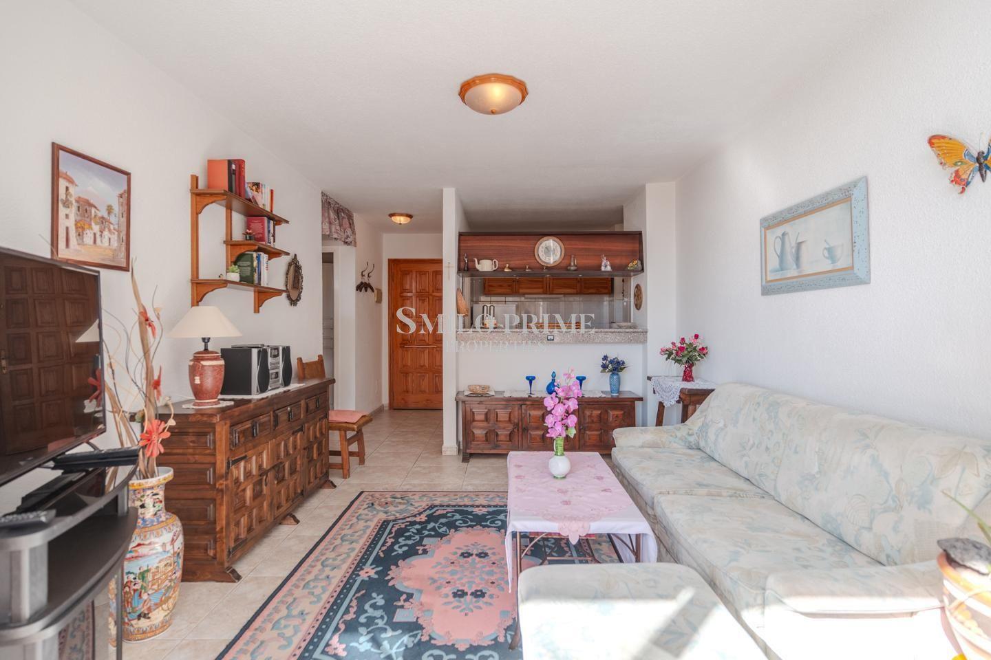 Flat for Rent in Arona