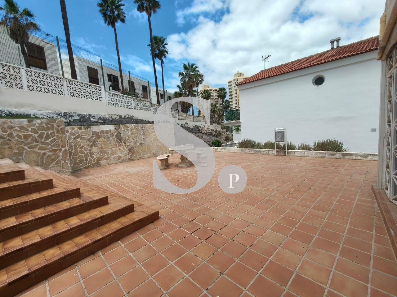 Bungalow for Sale in Arona