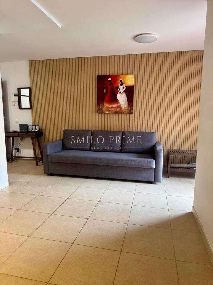 Flat for Rent in Arona
