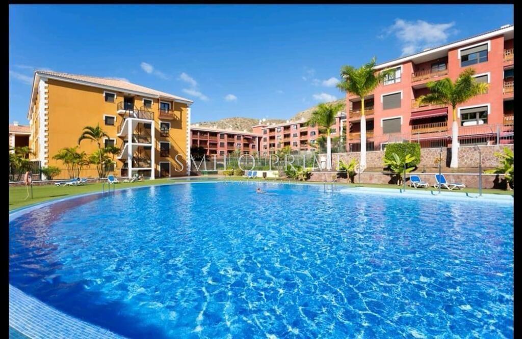Flat for Rent in Arona