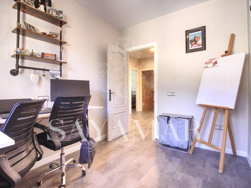 Villa for Sale in Sayalonga