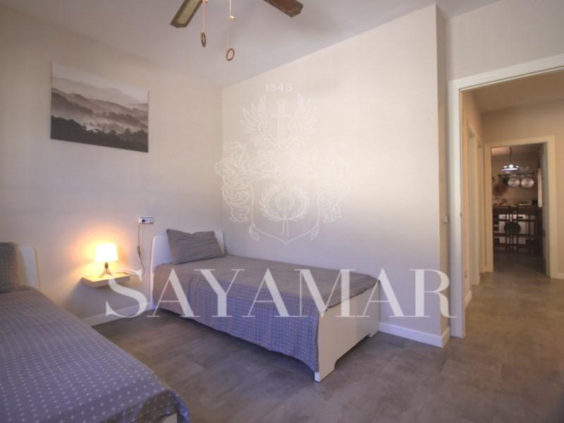 Villa for Sale in Sayalonga