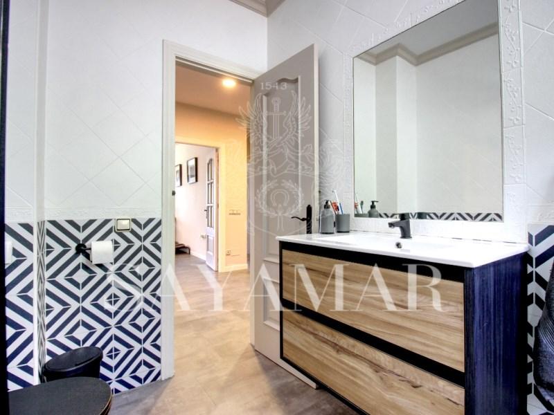 Villa for Sale in Sayalonga