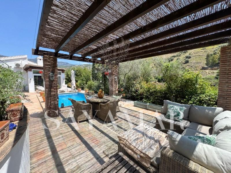 Villa for Sale in Árchez