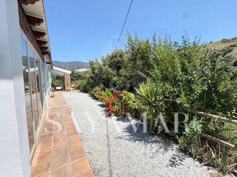 Villa for Sale in Árchez