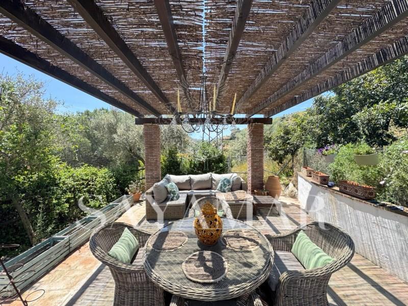 Villa for Sale in Árchez