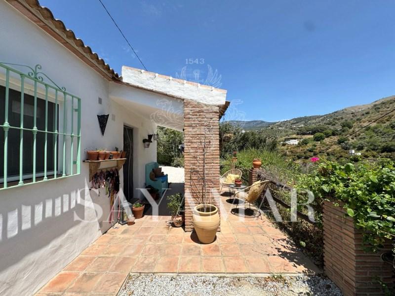 Villa for Sale in Árchez