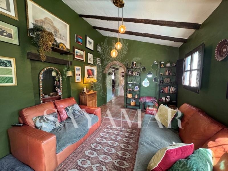 Villa for Sale in Árchez