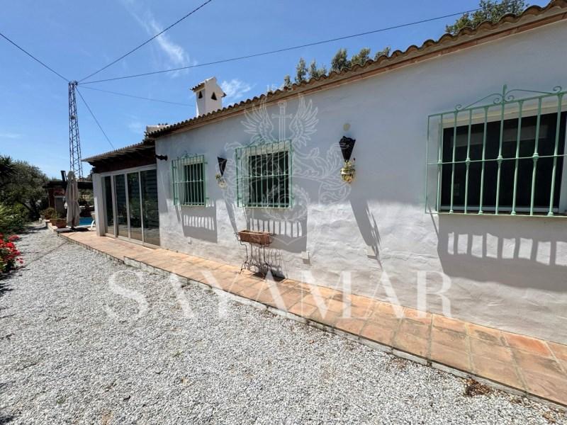 Villa for Sale in Árchez