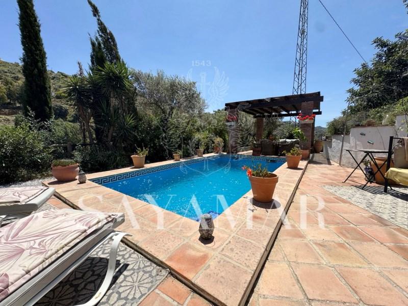 Villa for Sale in Árchez