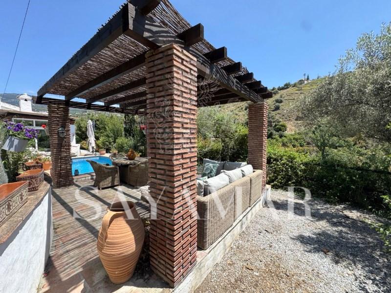 Villa for Sale in Árchez