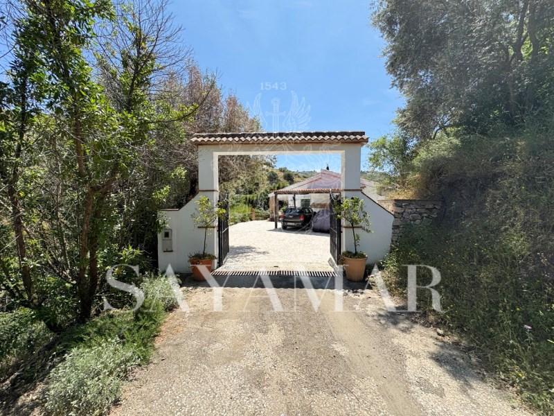 Villa for Sale in Árchez