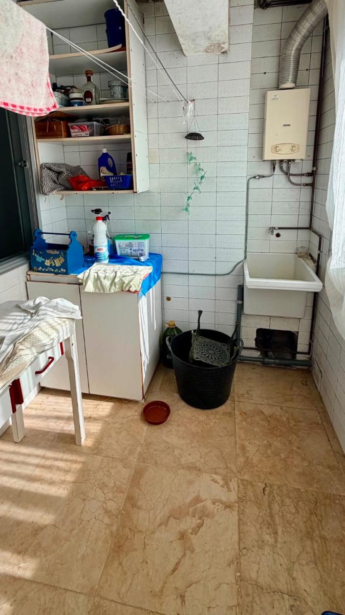Flat for Sale in Ferrol