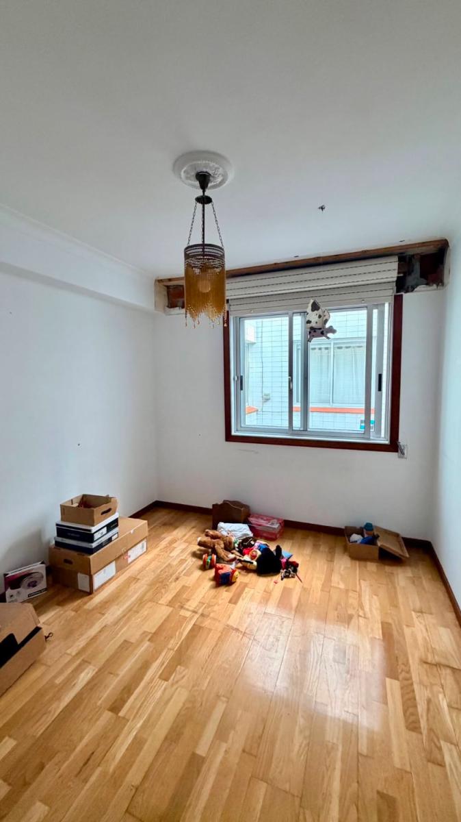 Flat for Sale in Ferrol