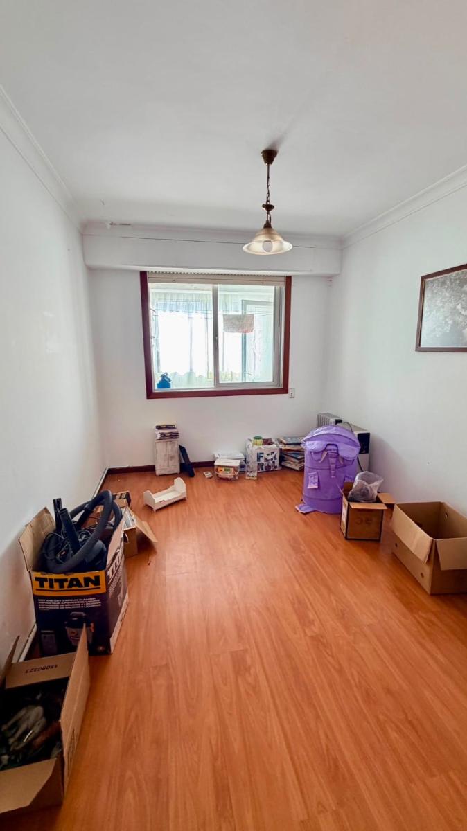 Flat for Sale in Ferrol