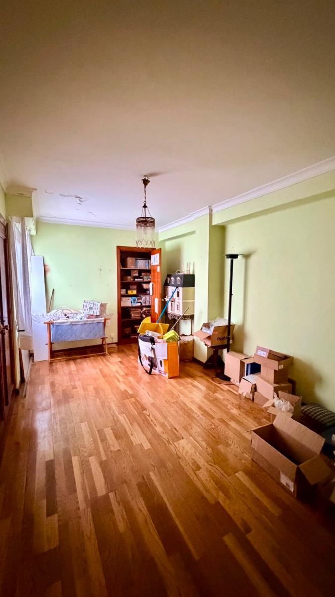 Flat for Sale in Ferrol