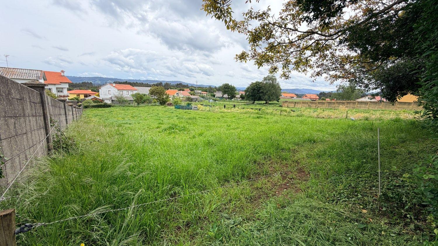 Plot for Sale in Narón